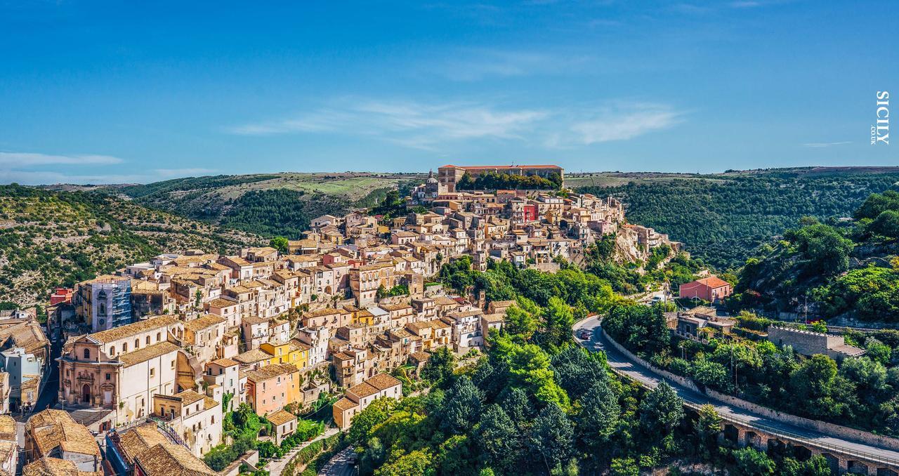 Bed and Breakfast Giumbabulla Luxury House Ragusa Exterior foto