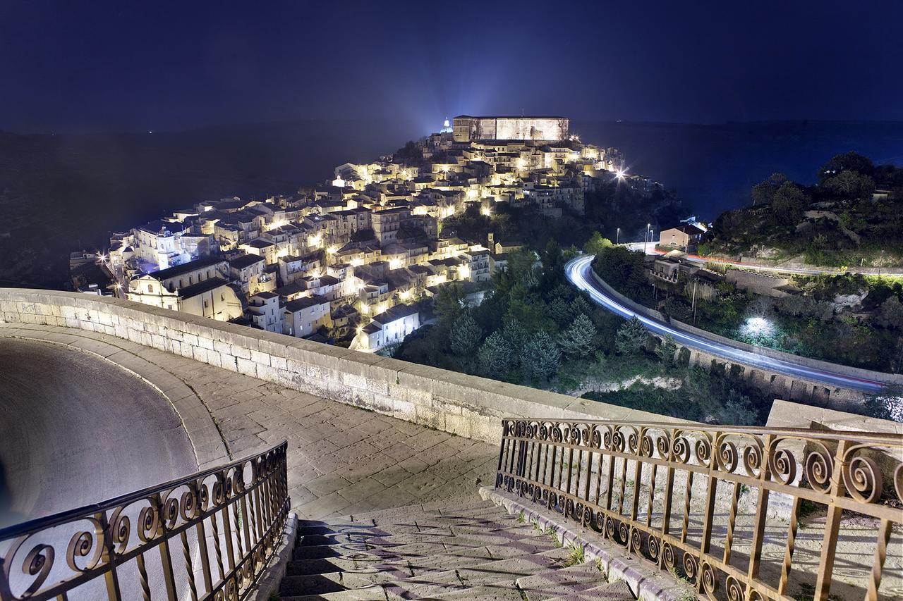 Bed and Breakfast Giumbabulla Luxury House Ragusa Exterior foto